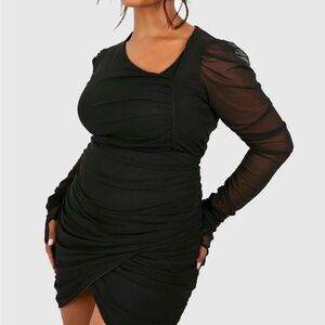 Plus-size Black Ruched bodycon Long Sleeve Dress